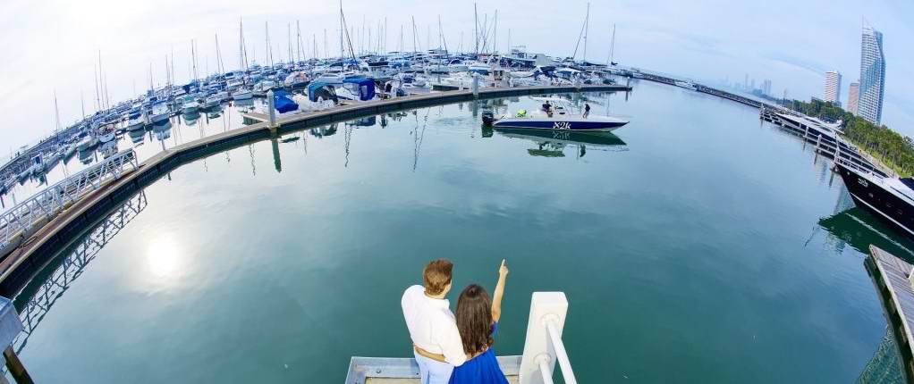 Frau und Mann im Hafen - Definition Darlehen bestcredit24_03